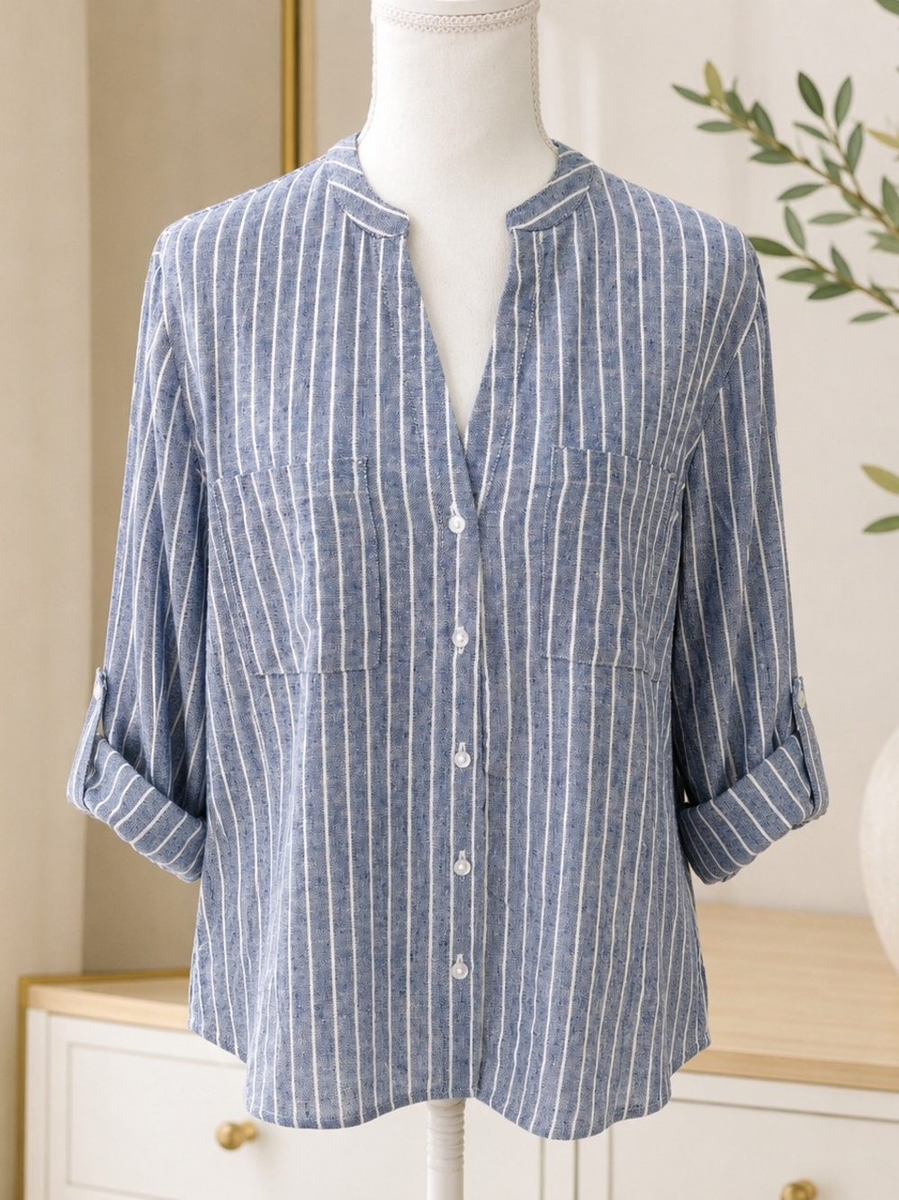Nine West Blue and White Striped Button-Down Shirt MP NWT - Picture 2 of 9